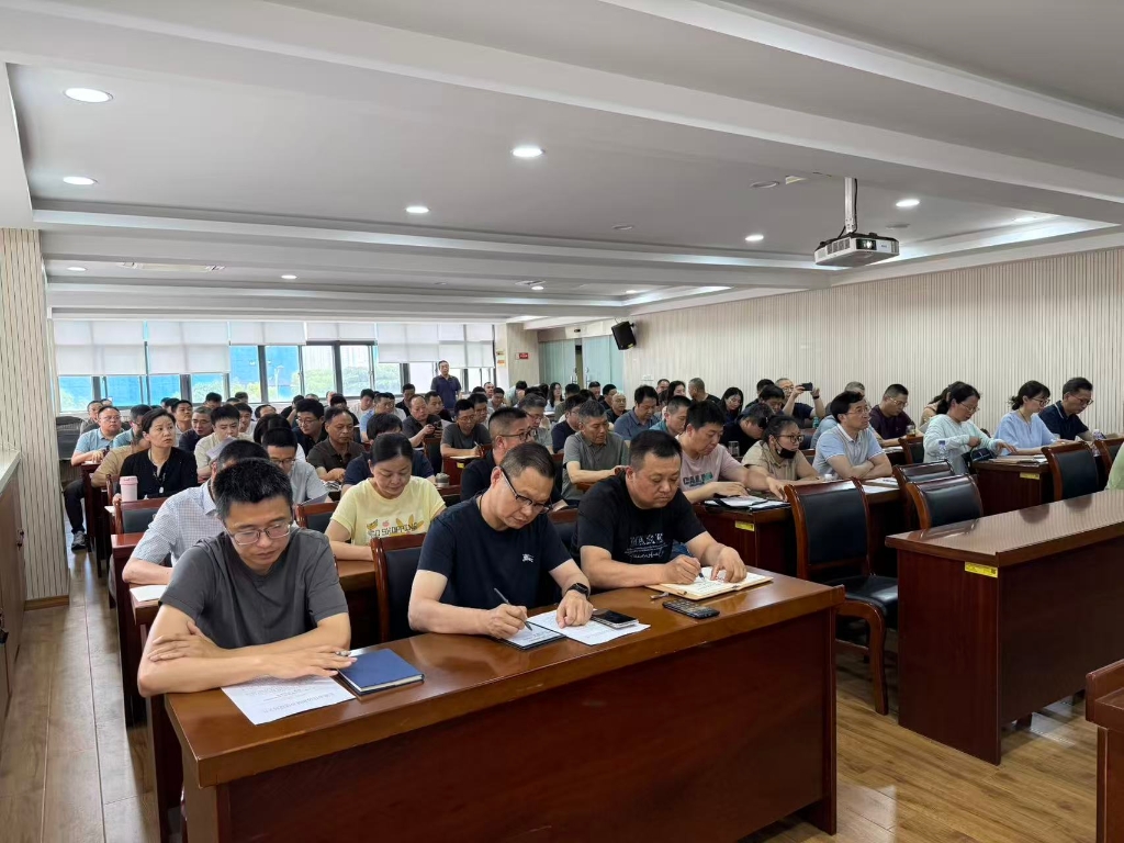 全市工程质量检测机构工作会议召开